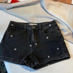 High Rise Embroidered Daisy Black Denim Mom Shorts
